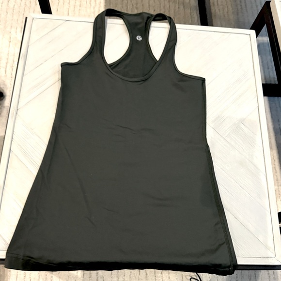 Lululemon Cool Racerback II Nulu, Dark Olive Green, Size 8 - Picture 10 of 10